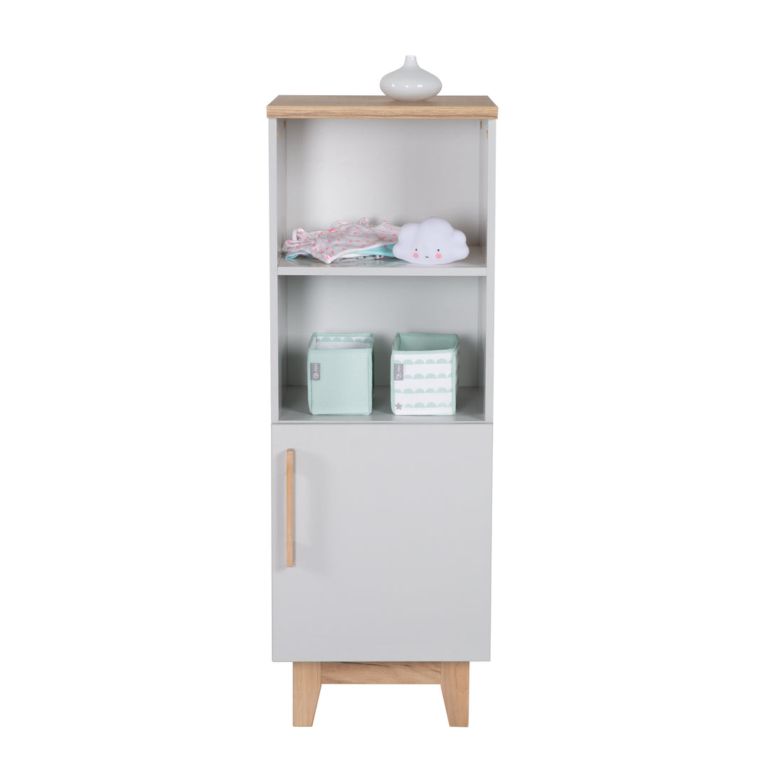 Scaffale in piedi 'Caro', in legno per cameretta e stanza dei bambini, con tecnologia Soft-Close, grigio chiaro / rovere dorato