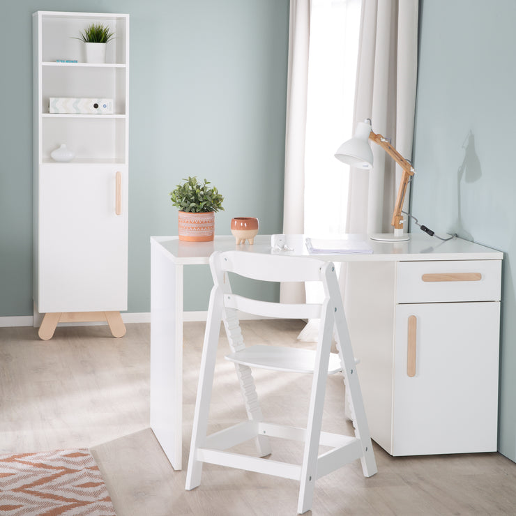 Estante de soporte 'Clara', 3 compartimentos abiertos, corpus en blanco, pies y manijas hechas de madera maciza