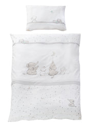 Parure de lit bébé réversibles "Sternenzauber" 2 pcs. couette 135 x 100 cm et taies d'oreiller 40 x 60 cm