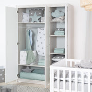 Kleiderschrank 'Julia', 3-türiger Drehtürenschrank inkl. 1 Kleiderstange & 6 Böden