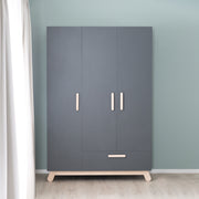 Armoire "Jara" 3 portes, anthracite, avec pieds et poignées en hêtre véritable