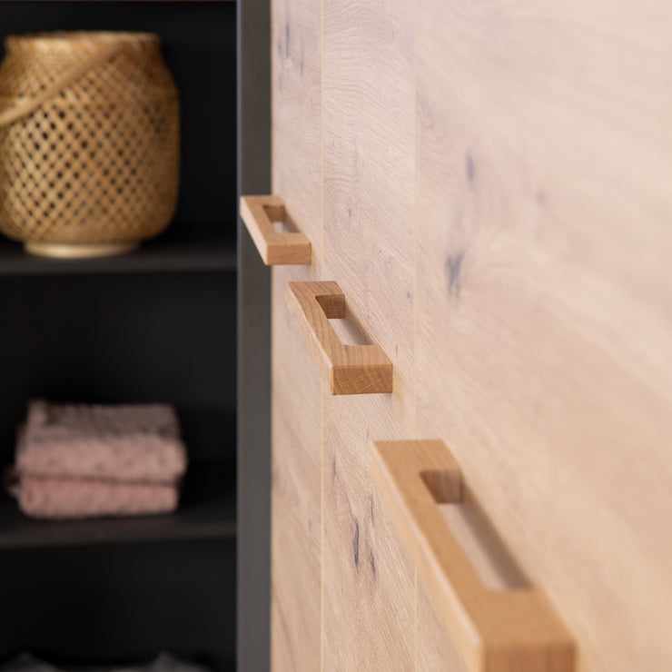 Guardaroba 'Lenn' 3 -door - antracite - decorazioni in legno 'artigiano eiche' - manici in legno massiccio