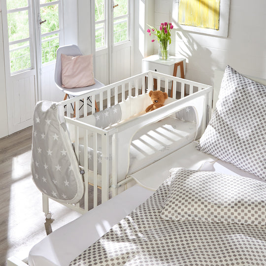 Room Bed 'safe asleep®', 60 x 120 cm, 'Sterne grau', Beistellbett inkl. Ausstattung, weiß lackiert