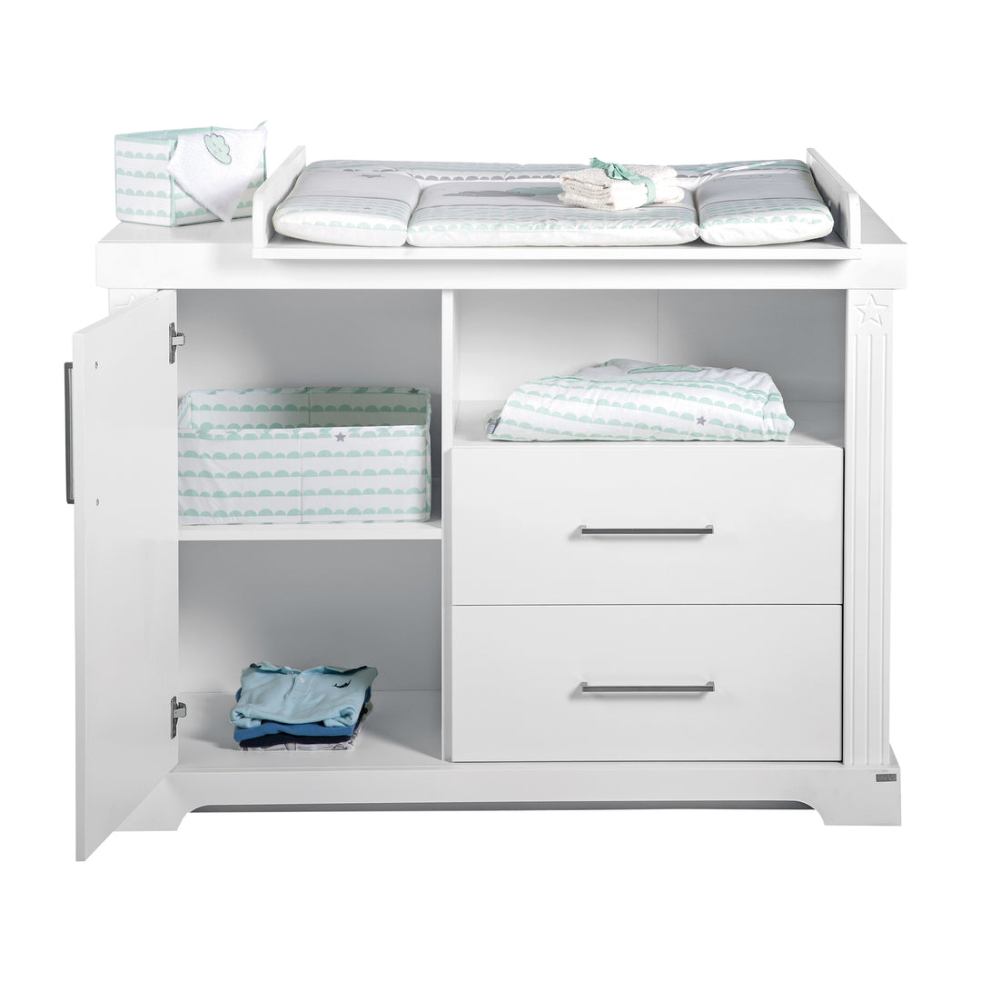 Möbelset 'Maxi' inkl. Kombi-Bett 70 x 140 cm, Wickelkommode & 3-türigem Kleiderschrank, weiß
