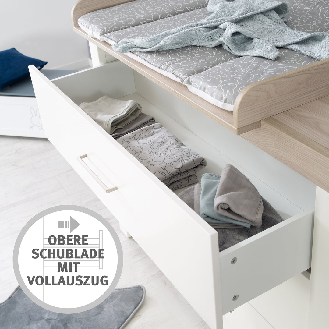 Furniture Set 'Lucy' 2-Piece, Including Convertible Children's Bed 70 x 140 cm & Wide Changing Table
