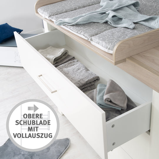 Furniture Set 'Lucy' 2-Piece, Including Convertible Children's Bed 70 x 140 cm & Wide Changing Table
