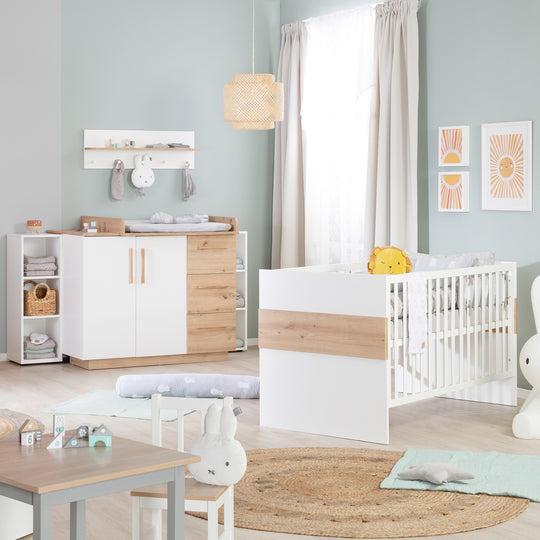 Changing Table 'Lion' Including Removable Attachment - 3 Drawers & 2 Doors