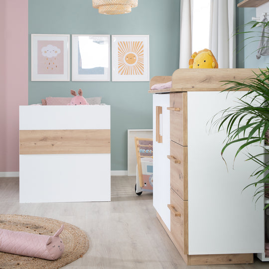Changing Table 'Lion' Including Removable Attachment - 3 Drawers & 2 Doors