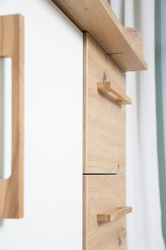 Changing Table 'Lion' Including Removable Attachment - 3 Drawers & 2 Doors