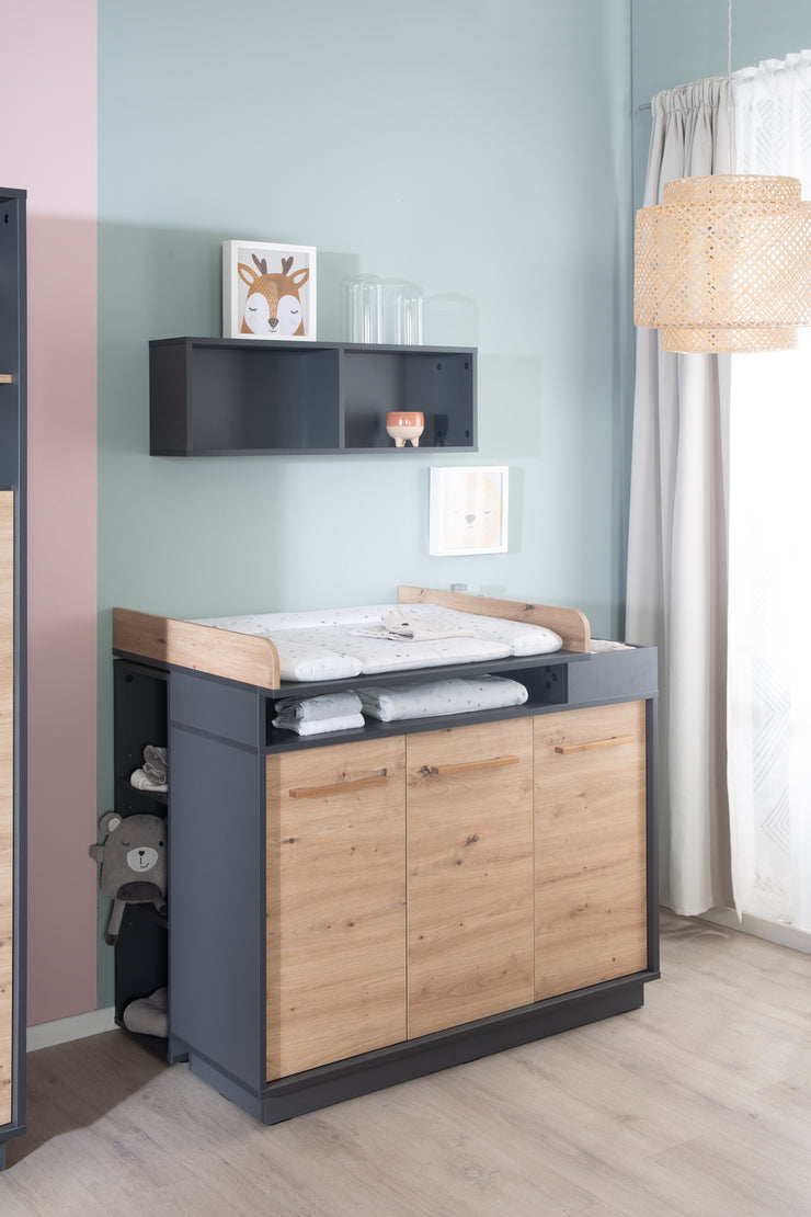 Wickelkommode 'Lenn' inkl. offenen Fächern, Anthrazit / Holzdekor 'Artisan Eiche'