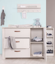 Kinderzimmerset 'Mila', inkl. Kombi-Bett 70 x 140 cm, Wickelkommode & 3-türigem Schrank, grau/weiß