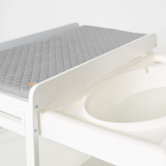 Bade-Wickel-Kombi 'Baby Pool' weiß inkl. Wickelauflage 'roba Style', ausziehbare Wanne