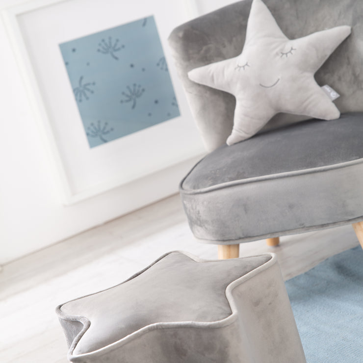 Bundle 'Lil Sofa' inkl. Kindersessel, Sternhocker & Sternenkissen in silbergrau