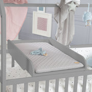 Wickelplatte taupe inkl. Wickelauflage 'roba Style', zum Aufsetzen auf Baby- & Kinderbetten