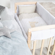 Stuben & Side Bed 'Liebhabär' 4 en 1, cama para bebés, cuna y banco para niños hechos de madera de haya
