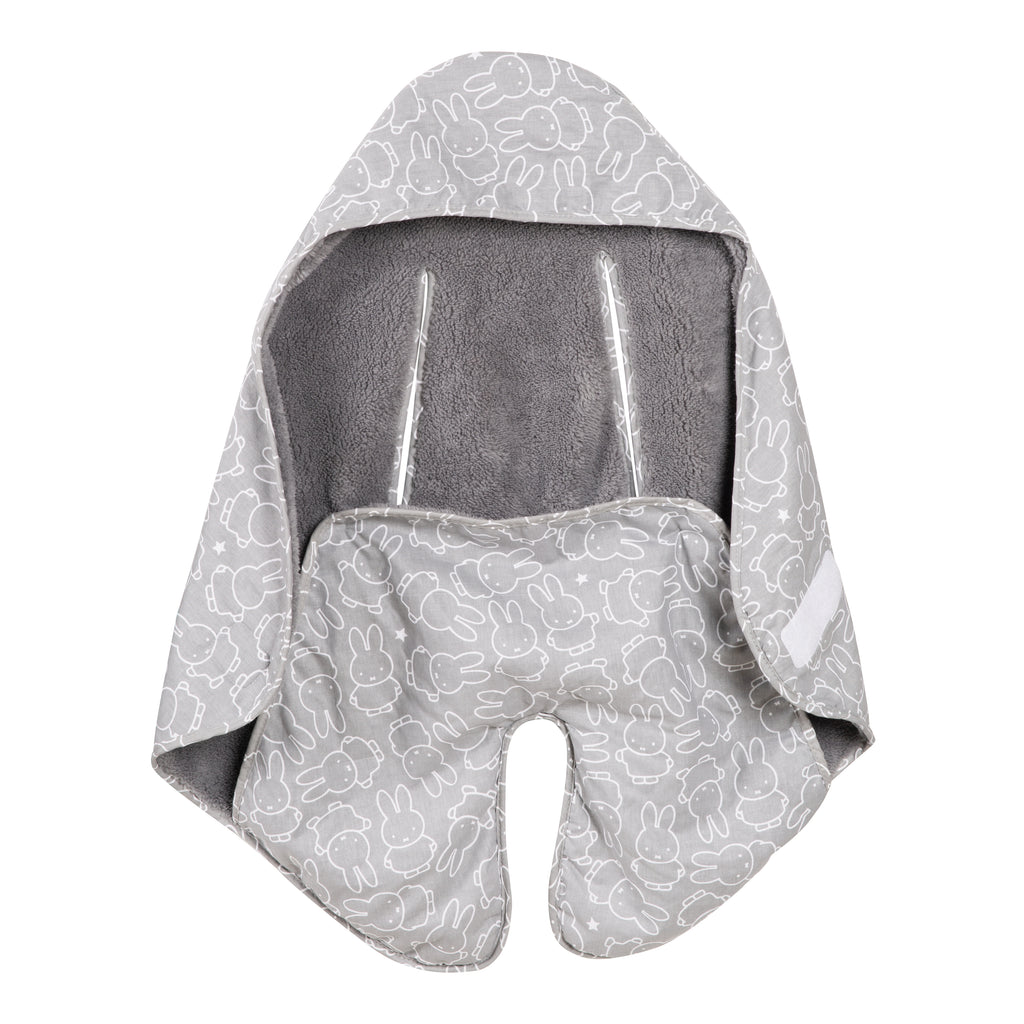 Baby-Einschlagdecke 'miffy®' mit Schlitzen für Gurte für alle Autositz –  roba