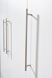 Zimmerset 'Maren', inkl. Kombi-Bett 70 x 140 cm, Wickelkommode breit & Schrank 3-türig, weiß