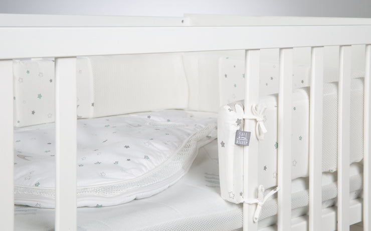 Komplettbettset 'safe asleep®', 70 x 140 cm, 'Sternenzauber', inkl. Matratze, Nest & Babyschlafsack