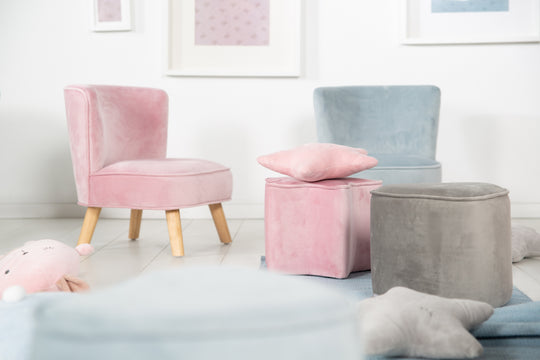 https://cdn.shopify.com/s/files/1/0340/0590/9643/files/Lil_Sofa_nur_Photo_Sequenz_17MB.mp4?v=1631110668
