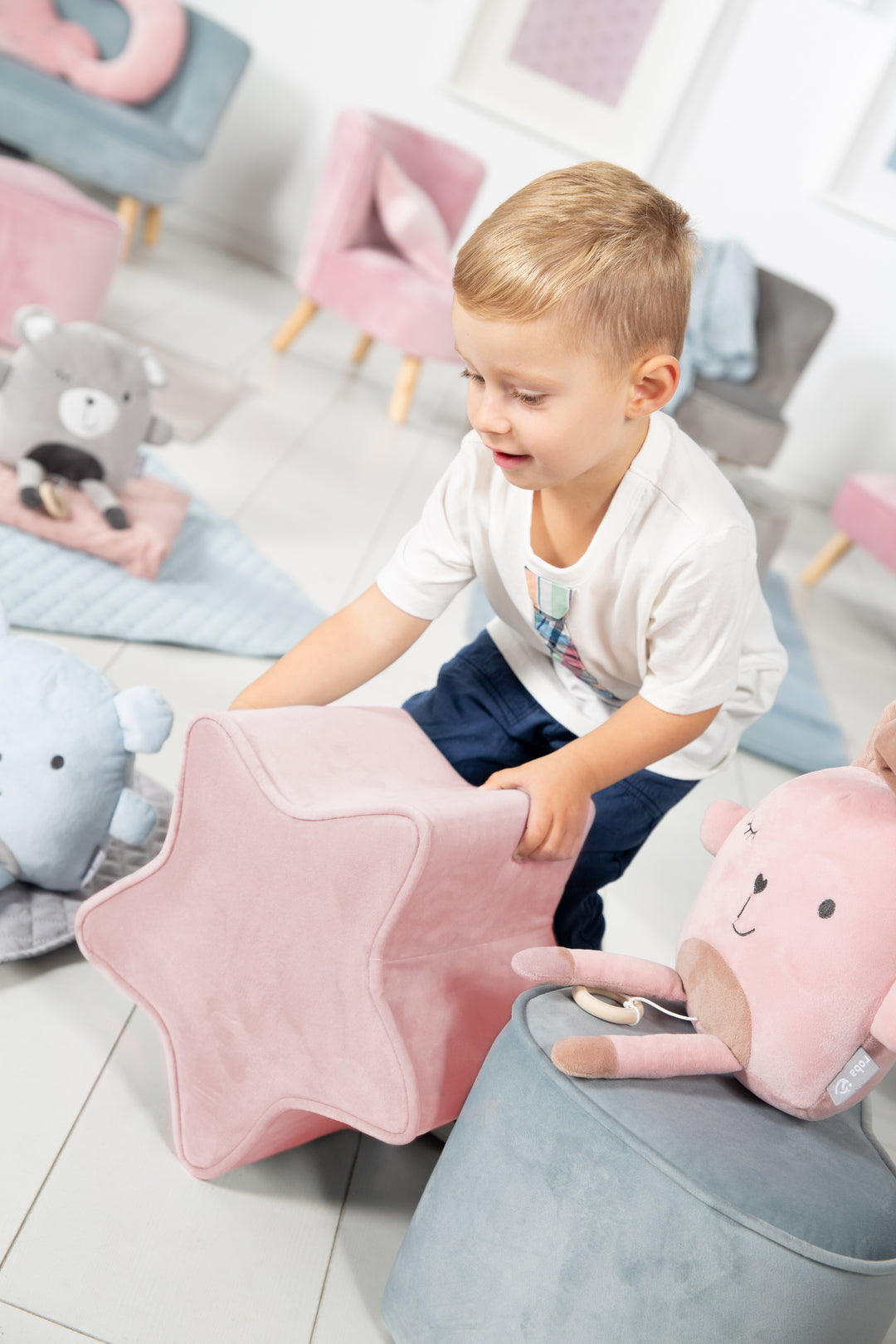 Tabouret enfant 'Lil Sofa' en forme d’étoile - Confortable - Recouvert de velours rose
