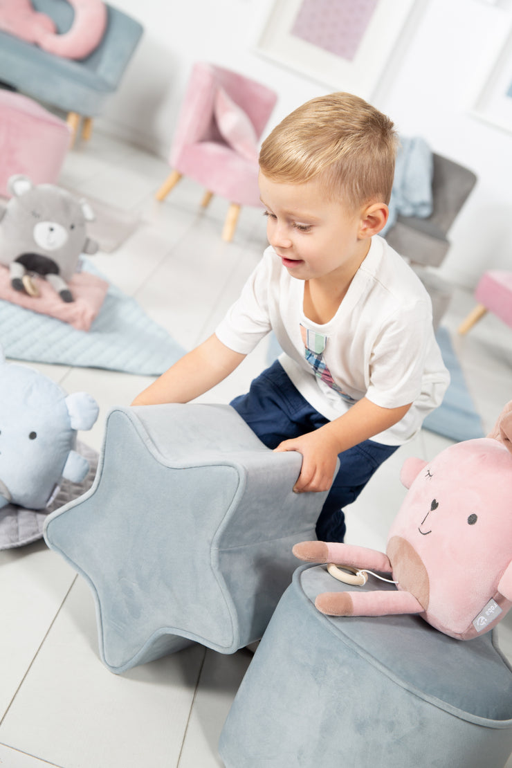 Taburete infantil en forma de estrella 'Lil Sofa', cómodo taburete cubierto con tejido de terciopelo en azul cielo/claro