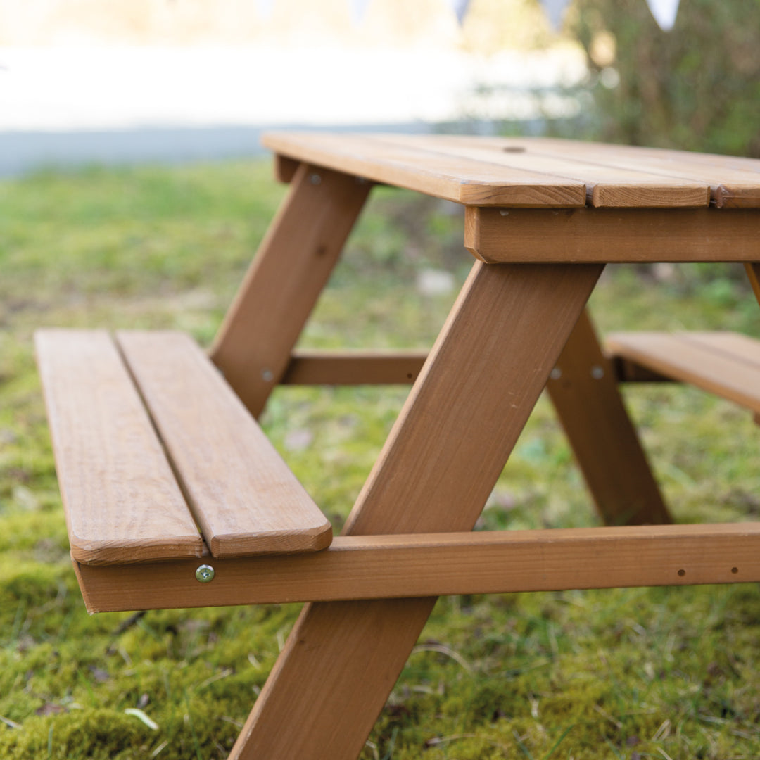 Kindersitzgruppe 'Outdoor+', wetterfeste Sitzgarnitur 'Picknick for 4', Massivholz, Teak-Optik