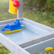 Matschküche 'Outdoor+', grau lasiert mit abnehmbarer Abdeckung, wetterfestes Holz