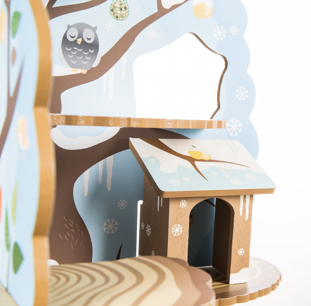 Baumhaus '4 Jahreszeiten', Holz Spielzeug-Baum mit 4 Spielseiten, inkl. Tieren und Zubehör