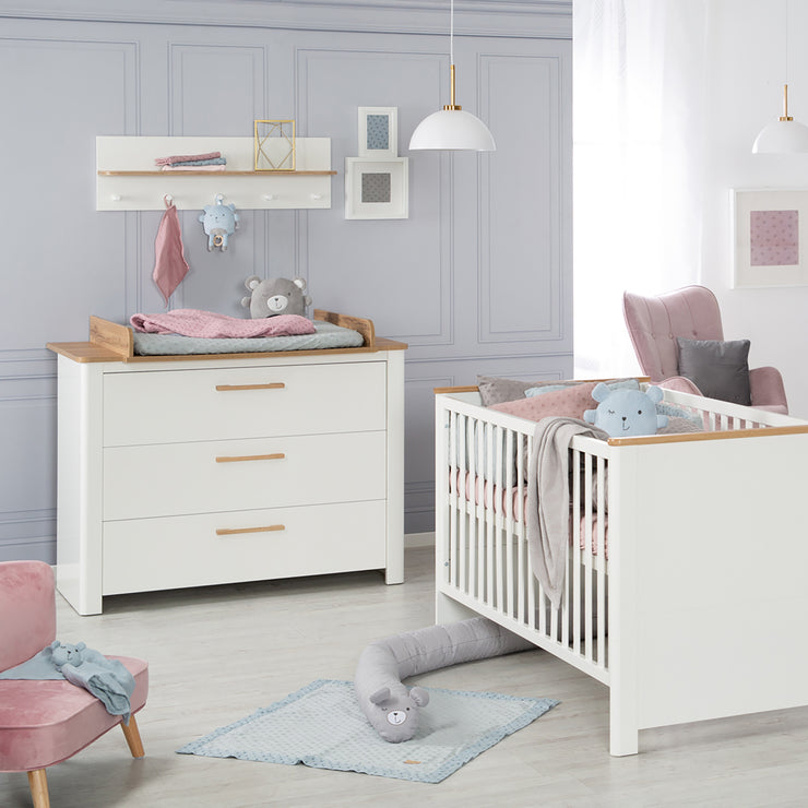 Ensemble de chambre "Ava" incl. lit bébé 70x140 cm, commode à langer et armoire 3 portes