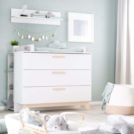 Juego de habitación 'Clara' en blanco, incluye cama combinada, cambiador y armario de 3 puertas