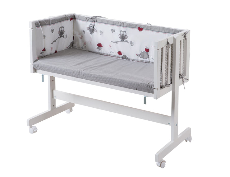 Beistellbett 'Room & Craddle', Anstell- & Stubenbett, weiß, inkl. Ausstattung 'Adam & Eule'
