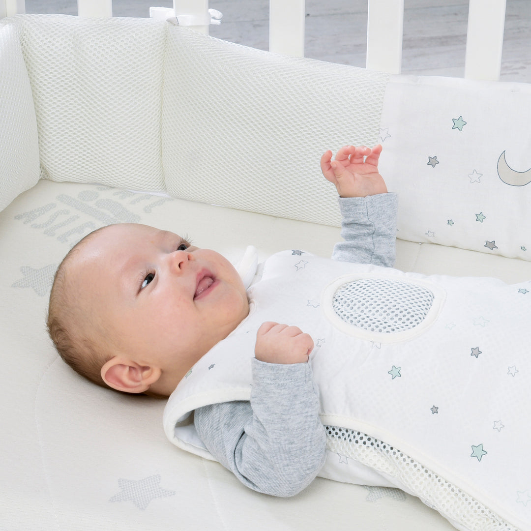 Stubenbett 'safe asleep®' 3 in 1, 'Sternenzauber', Beistellbett weiß, Babybett & Bank, inkl. Zubehör