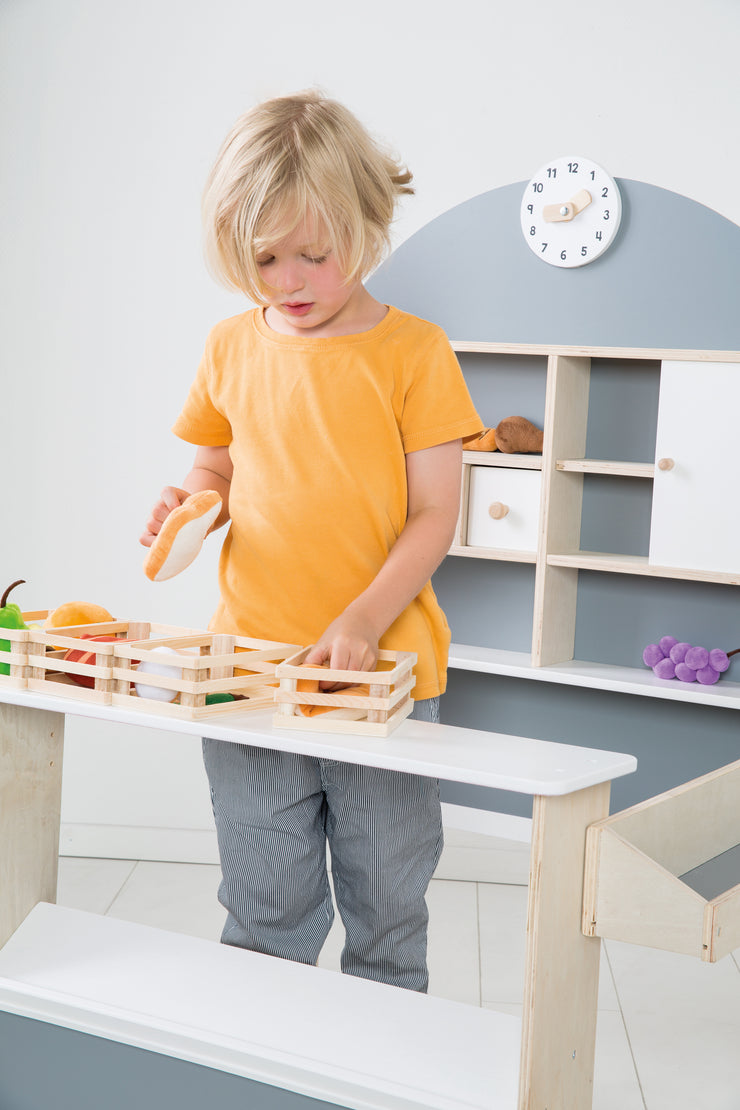 Épicerie pour enfant, magasin du commerçcant en bois, avec comptoir et comptoir latéral