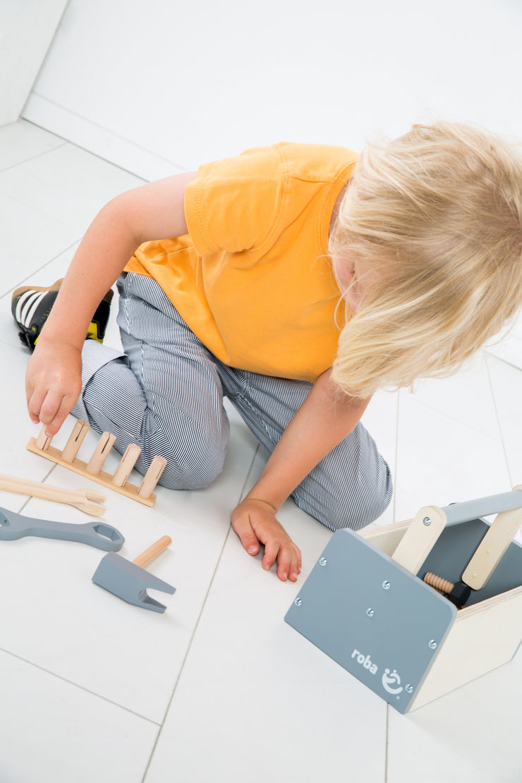 Werkzeugkiste für Kinder, Holzwerkzeugkasten, Holzbaukasten inklusive 22-teiligem Werkzeug