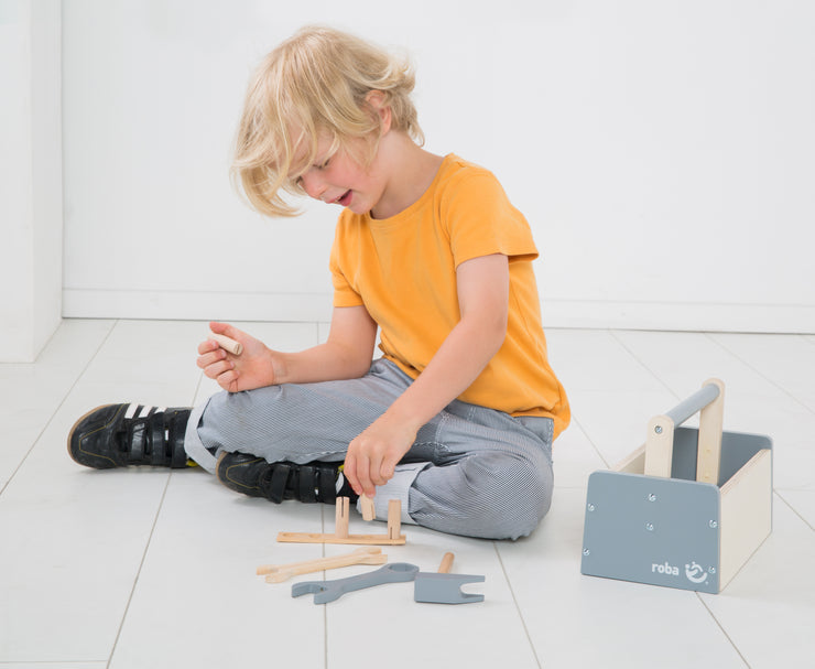 Werkzeugkiste für Kinder, Holzwerkzeugkasten, Holzbaukasten inklusive 22-teiligem Werkzeug