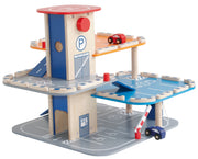 Multi-storey car park and garage made of wood, with lift and gas station (suitable for Hot Wheels)