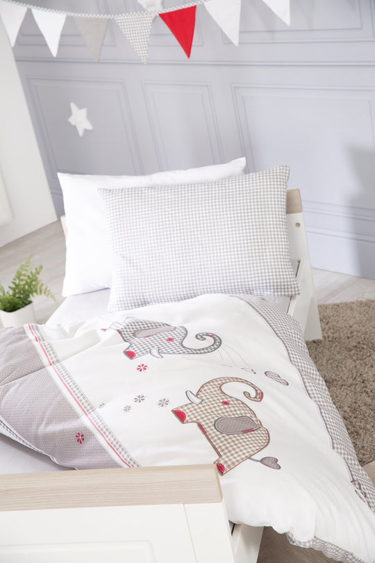 Juego de cama para niños 'Jumbotwins', 4 piezas, set de cama con ropa de cama 100 x 135 cm, protector de cuna y dosel